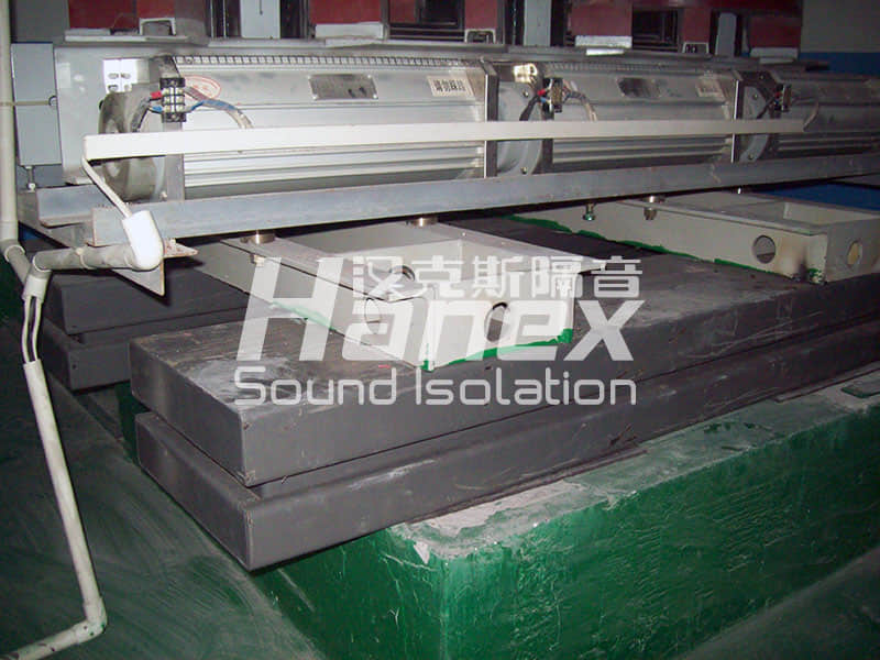 東莞星河傳說小區某幢地下室干式變壓器噪聲治理案例 東莞星河傳說小區某幢地下室干式變壓器噪聲治理案例